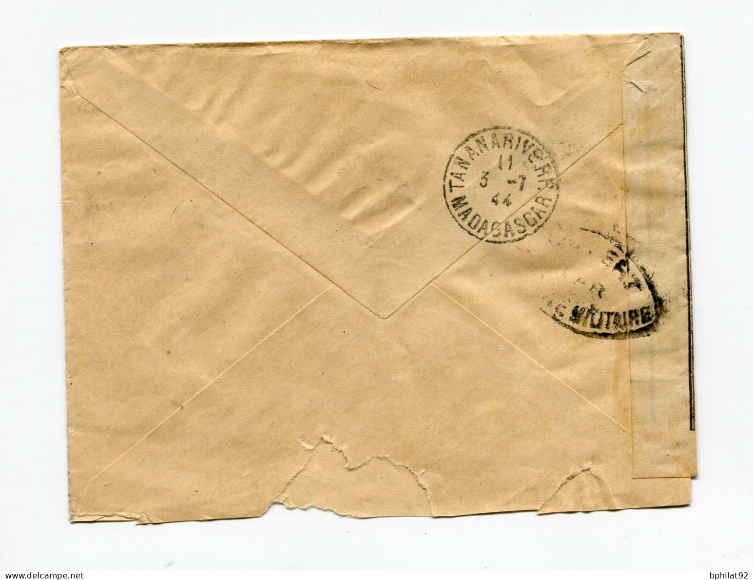 !!! LETTRE PAR AVION DE DAKAR DE 1943 POUR TANANARIVE, AVEC CENSURES - Covers & Documents