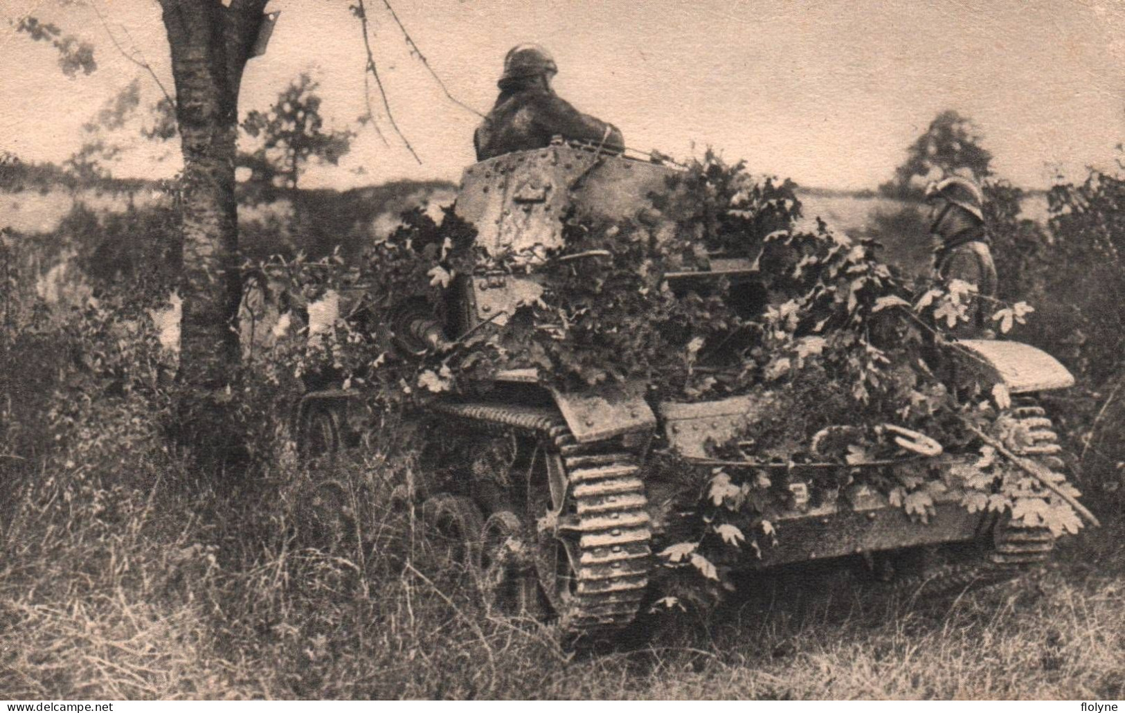 Militaria - Auto Mitrailleuse En Reconnaissance - Blindés Tank Char Manœuvres - Equipment