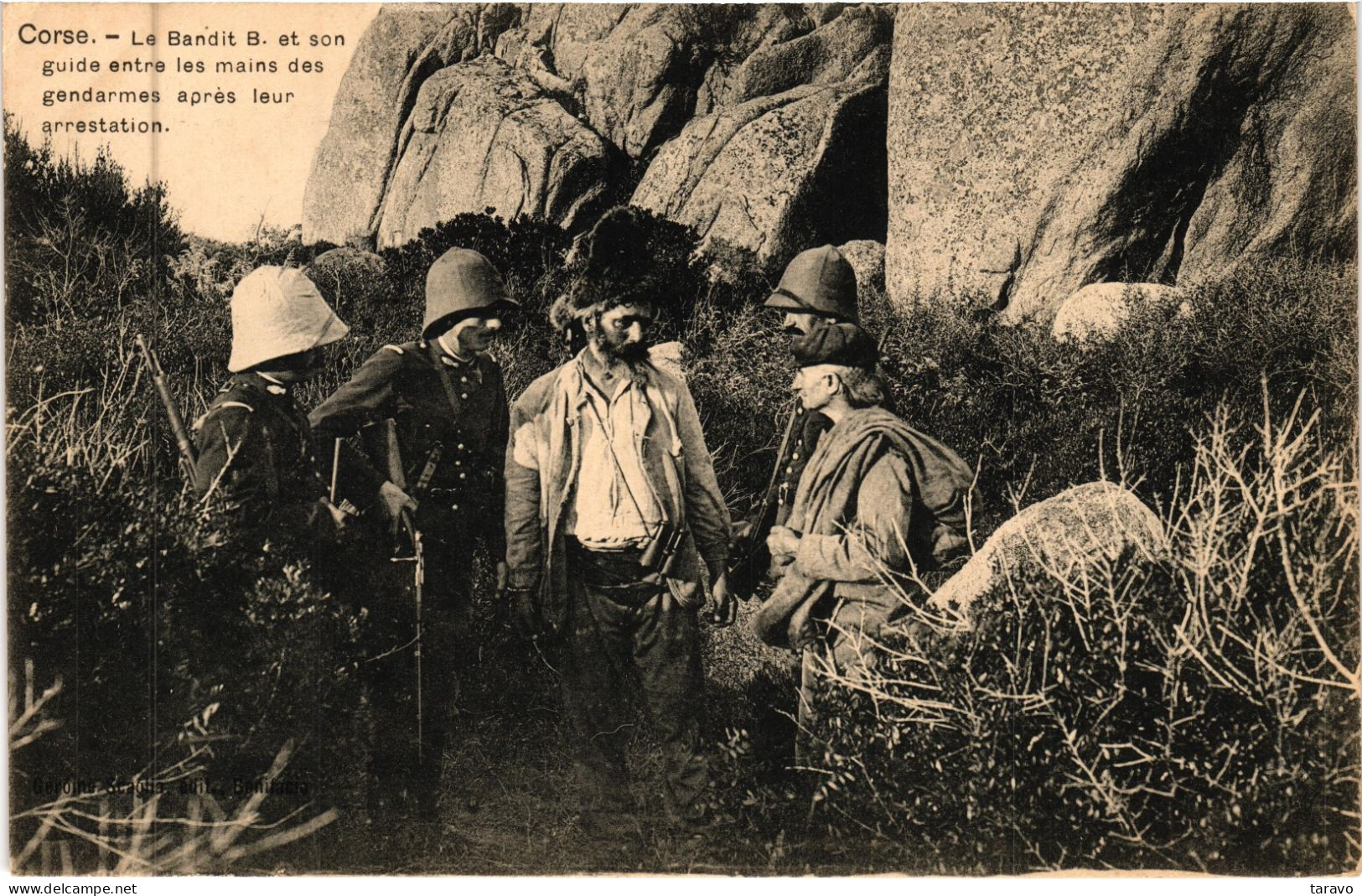 CORSE - Le Bandit B. Et Son Guide Entre Les Mains Des Gendarmes - Région De BONIFACIO - Ed. Scaglia 1916 - Autres & Non Classés