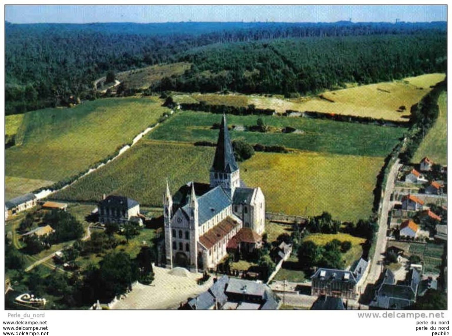 Carte Postale 76. Saint-Martin-de-Boscherville Vue D'avion L'abbaye De St-Georges Trés Beau Plan - Saint-Martin-de-Boscherville