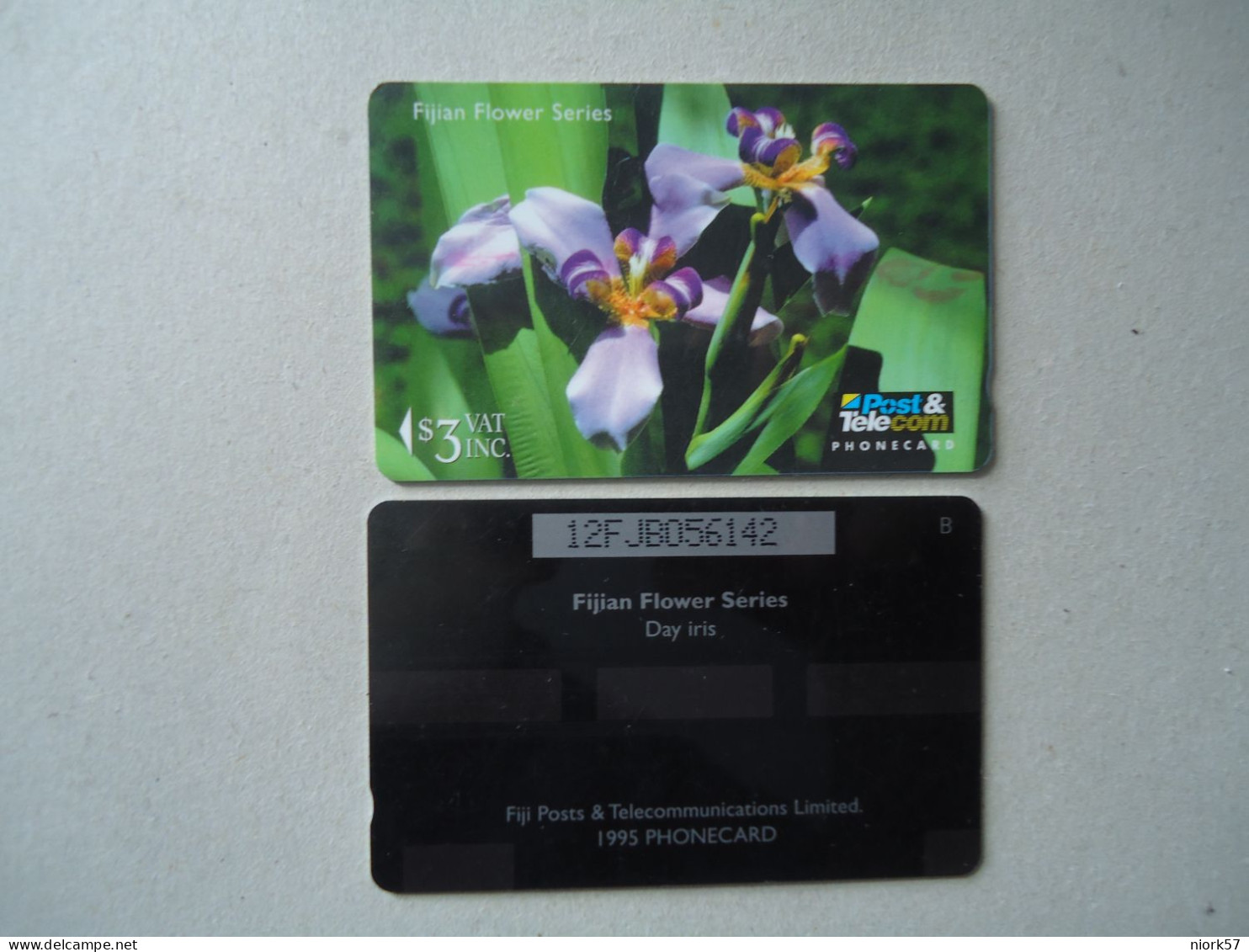 FIJI USED CARDS FLOWERS ORHIDS - Blumen