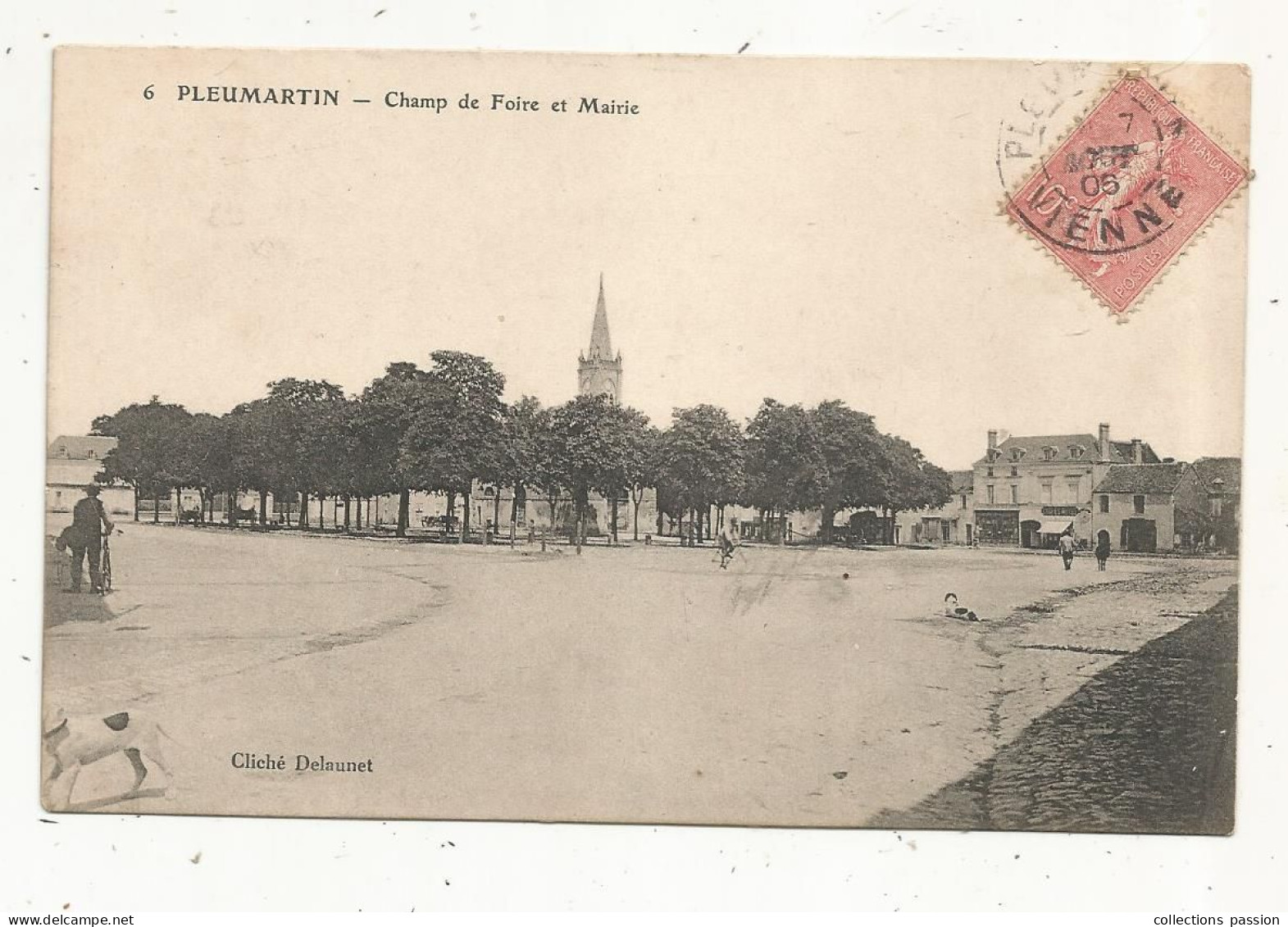 JC, Cp, 86, PLEUMARTIN, Champ De Foire Et Mairie , Voyagée 1906 - Pleumartin