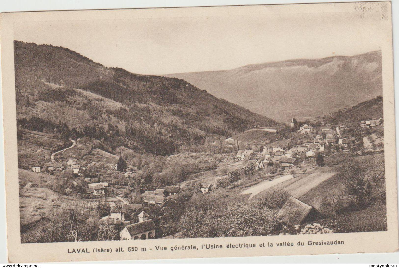 Isère :  LAVAL :   Vue - Laval