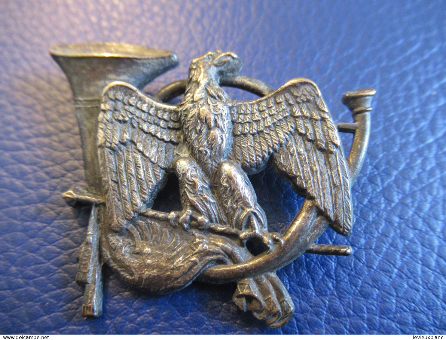 Insigne De Régiment/24éme Groupe CHASSEURS MECANISES/ Aigle & Cor De Chasse/ Arthus-Bertrand Paris/ Vers 1950-60   PUC28 - Armée De Terre