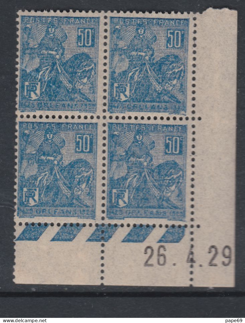 France N° 257 XX Jeanne D'Arc En Bloc De 4 Coin Daté Du 26 . 4 . 29. Sans  Pt Blanc , Ss  Ch, Gomme Altérée Sinon TB - ....-1929