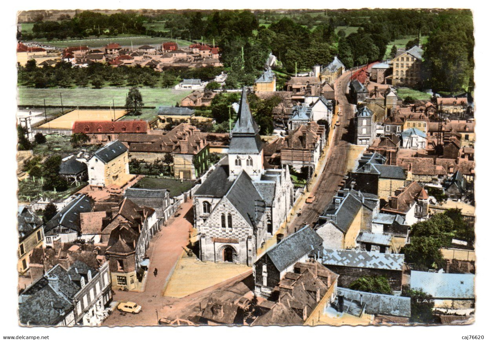 Serquigny, église Et Vue Générale - Serquigny