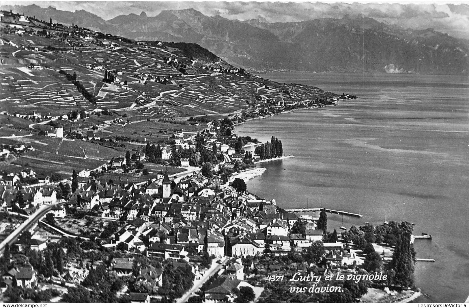 SUISSE - Lutry Et Le Vignoble - Vus D'avion - Carte Postale Ancienne - Lutry