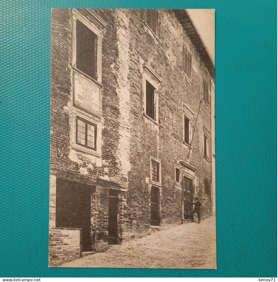 Cartolina Urbino - Casa Ove Nacque Raffaello Sanzio. Non Viaggiata - Urbino