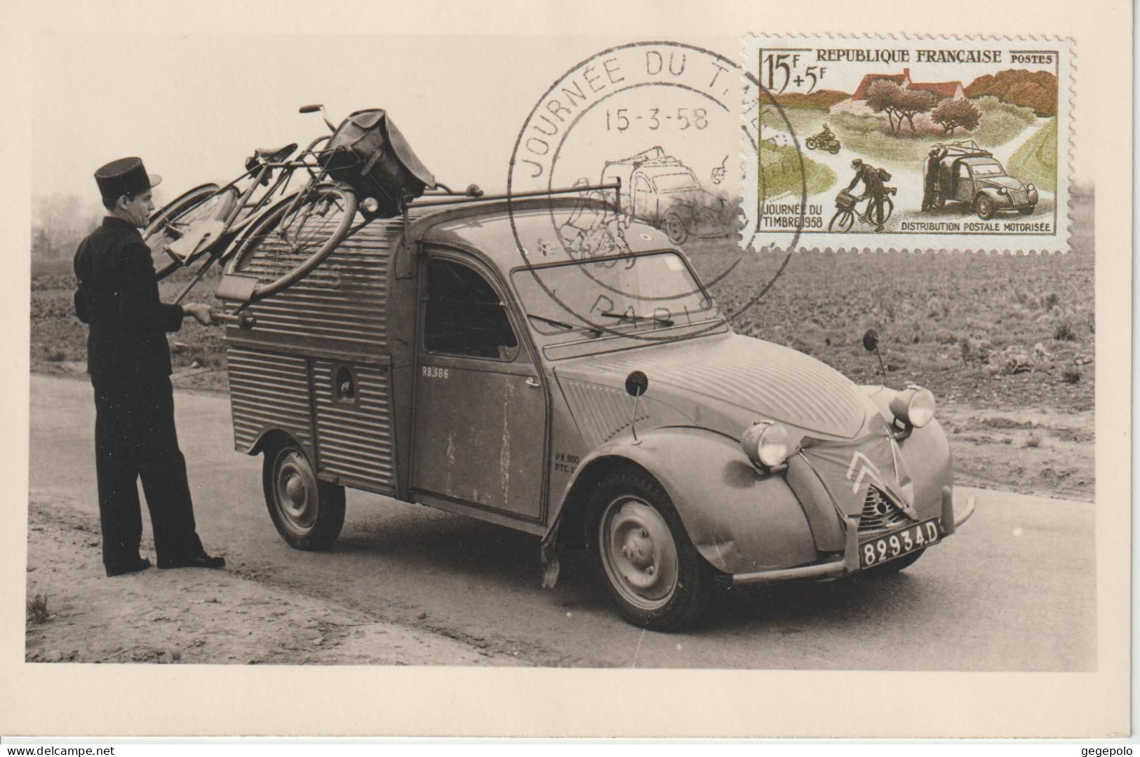 Le Facteur Avec Sa 2 CH Fourgonnette Citroën Et Son Vélo En Tournée ( Journée Du Timbre 15/03/1958 ) ) - Stamps (pictures)