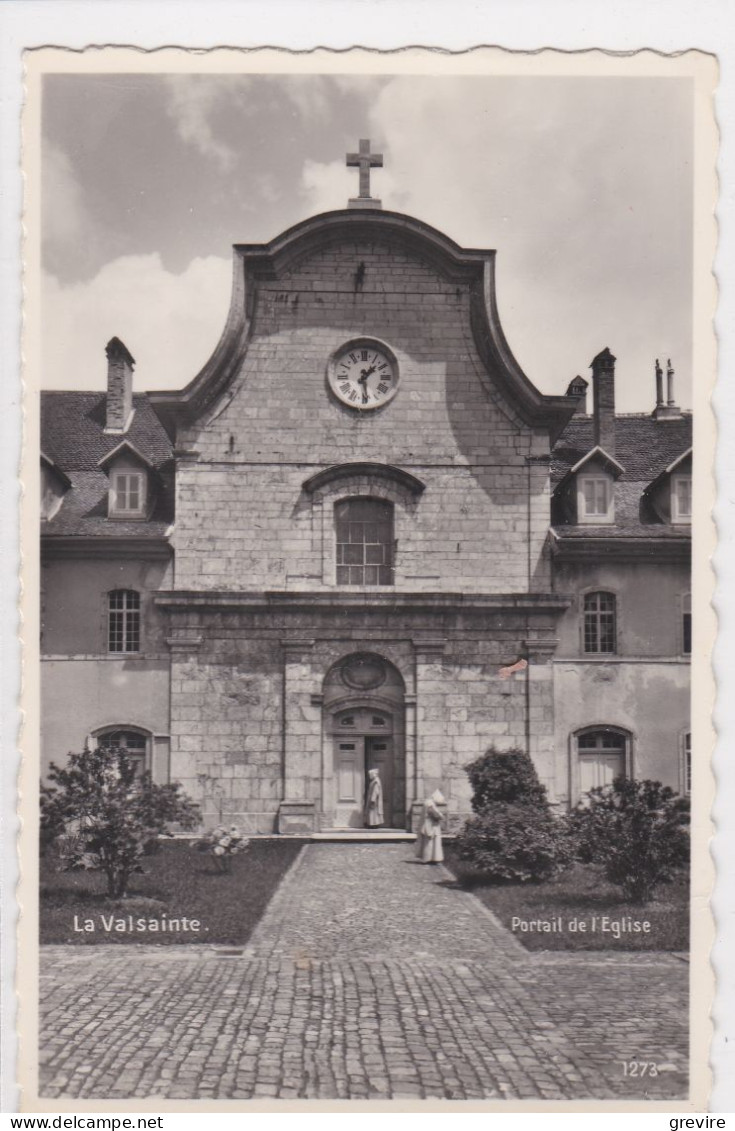 Cerniat, Chartreuse De La Valsainte. Portail De L'église. Moines à L'entrée - Cerniat 