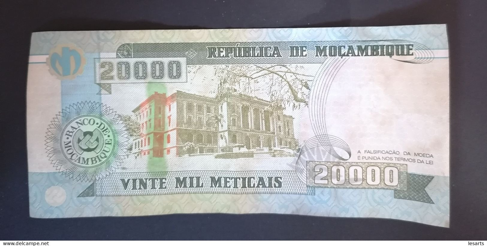 Billet 20000 Meticais. Mozambique. 16 Juin 1999. - Mozambique