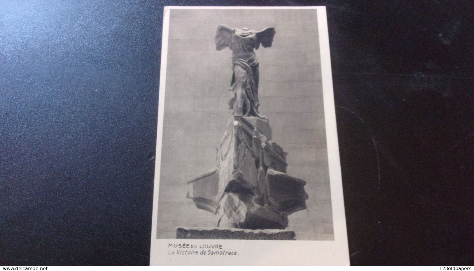 Carte Maximum France  VICTOIRE DE SAMOTHRACE SUR CARTES POSTALES MUSEE DU LOUVRE 1937 SAMOTRACE - 1930-1939