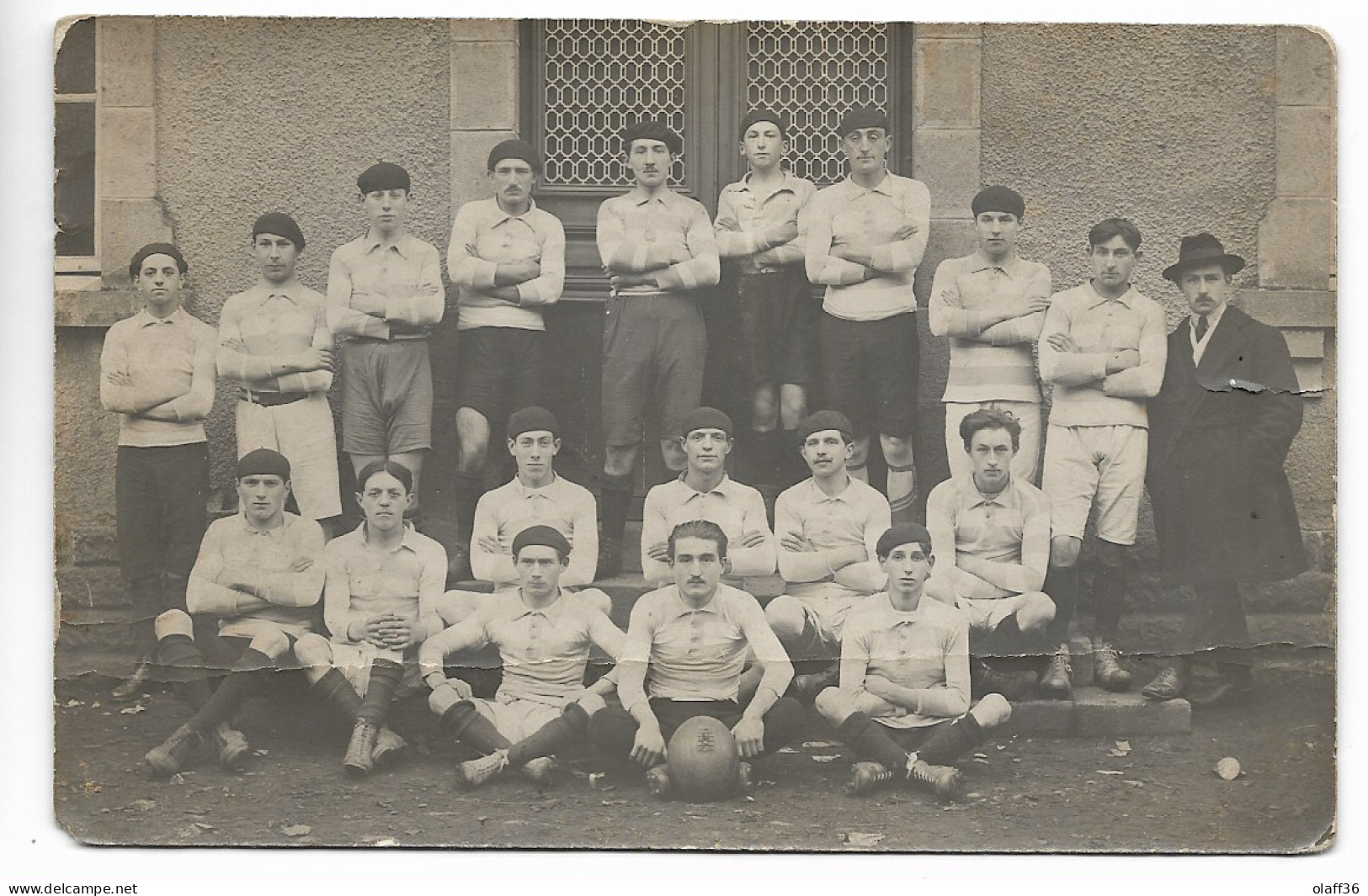 CARTE  PHOTO 19 BORT LES ORGUES Equipe De Rugby ABS Saison 1921/1922 - Rugby