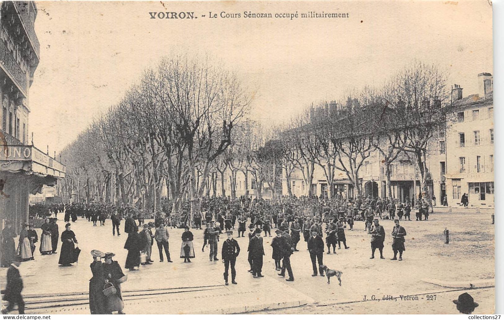 38-VOIRON-LE COURS SENOZAN OCCUPE MILITAIREMENT - Voiron