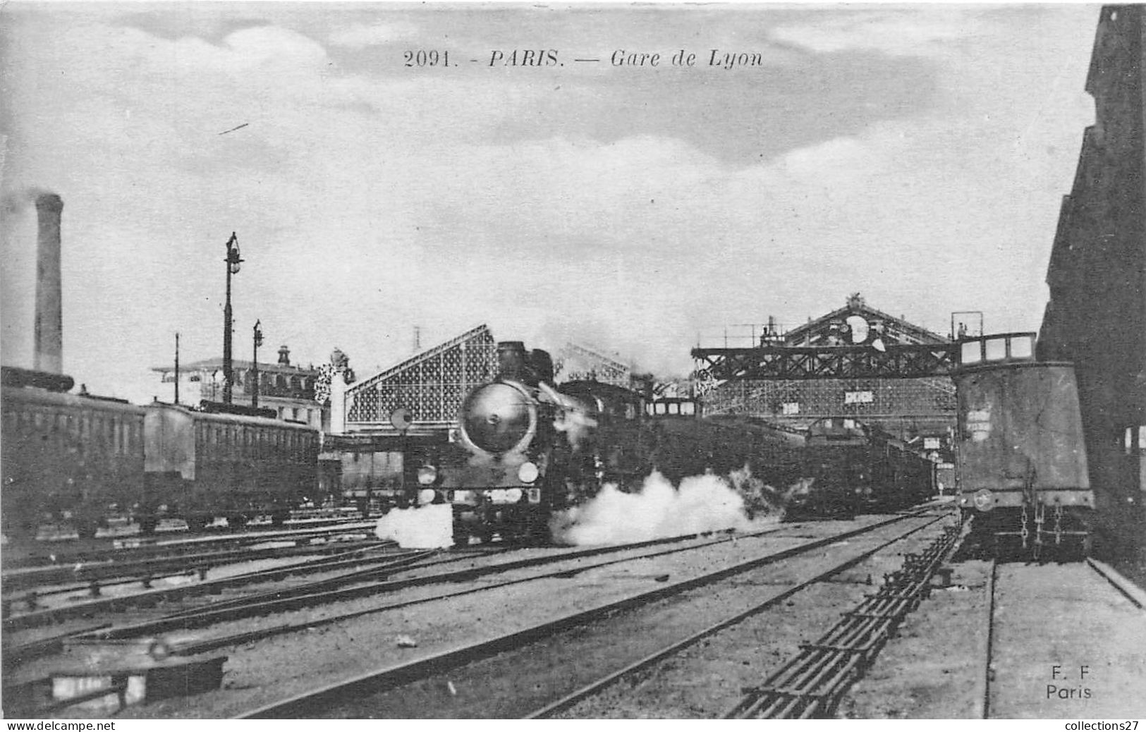 PARIS- GARE DE LYON - Metro, Stations