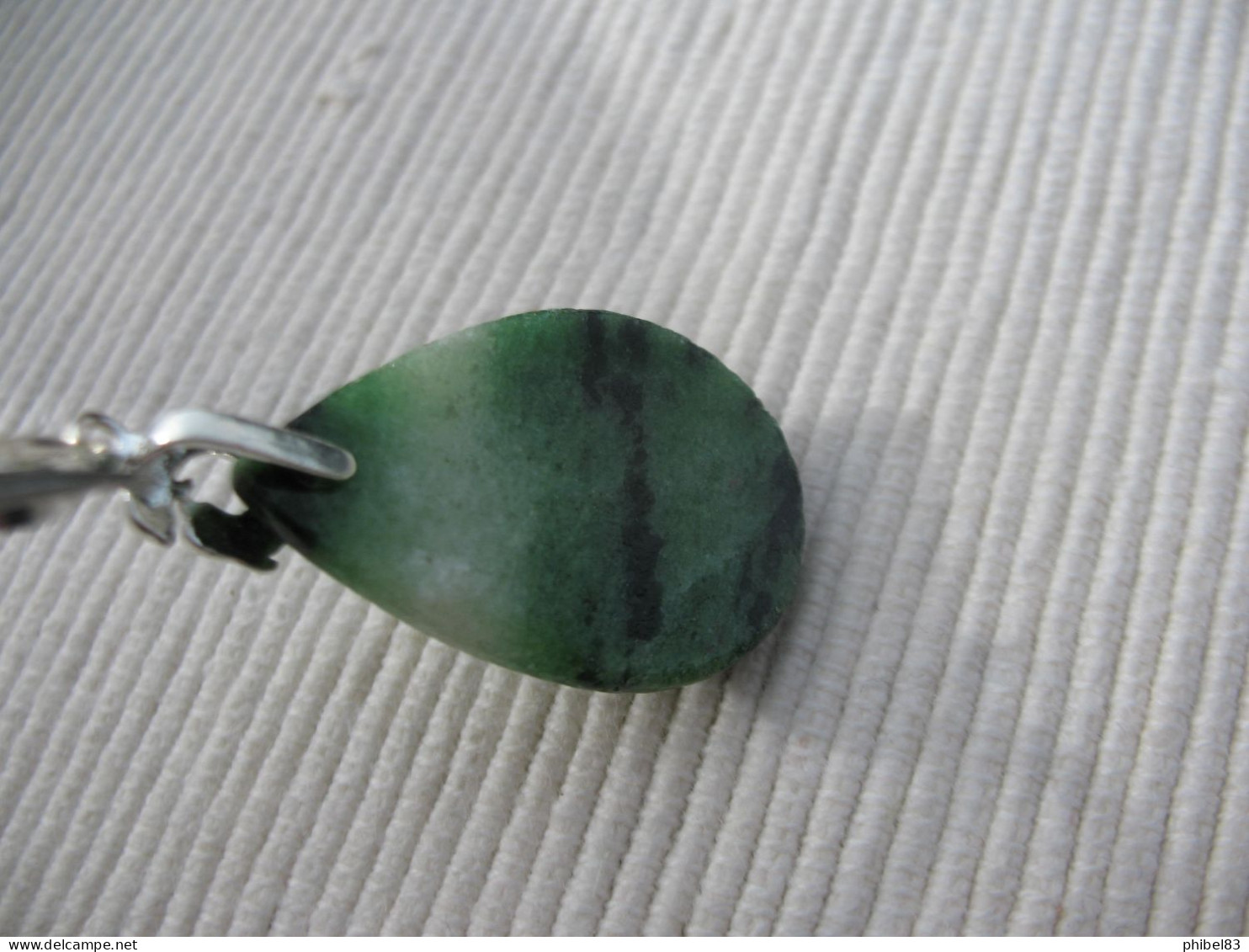 Pendentif En Argent Massif 925, Et Cabochon De Zoisite Naturelle Verte  B856 - Pendentifs