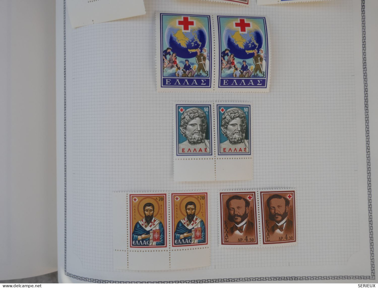 \+\ RED CROSS GRECE SUR CHARN.  1959  + PAIRE DE TP   ++BELLE QUALITé ++ - Ungebraucht