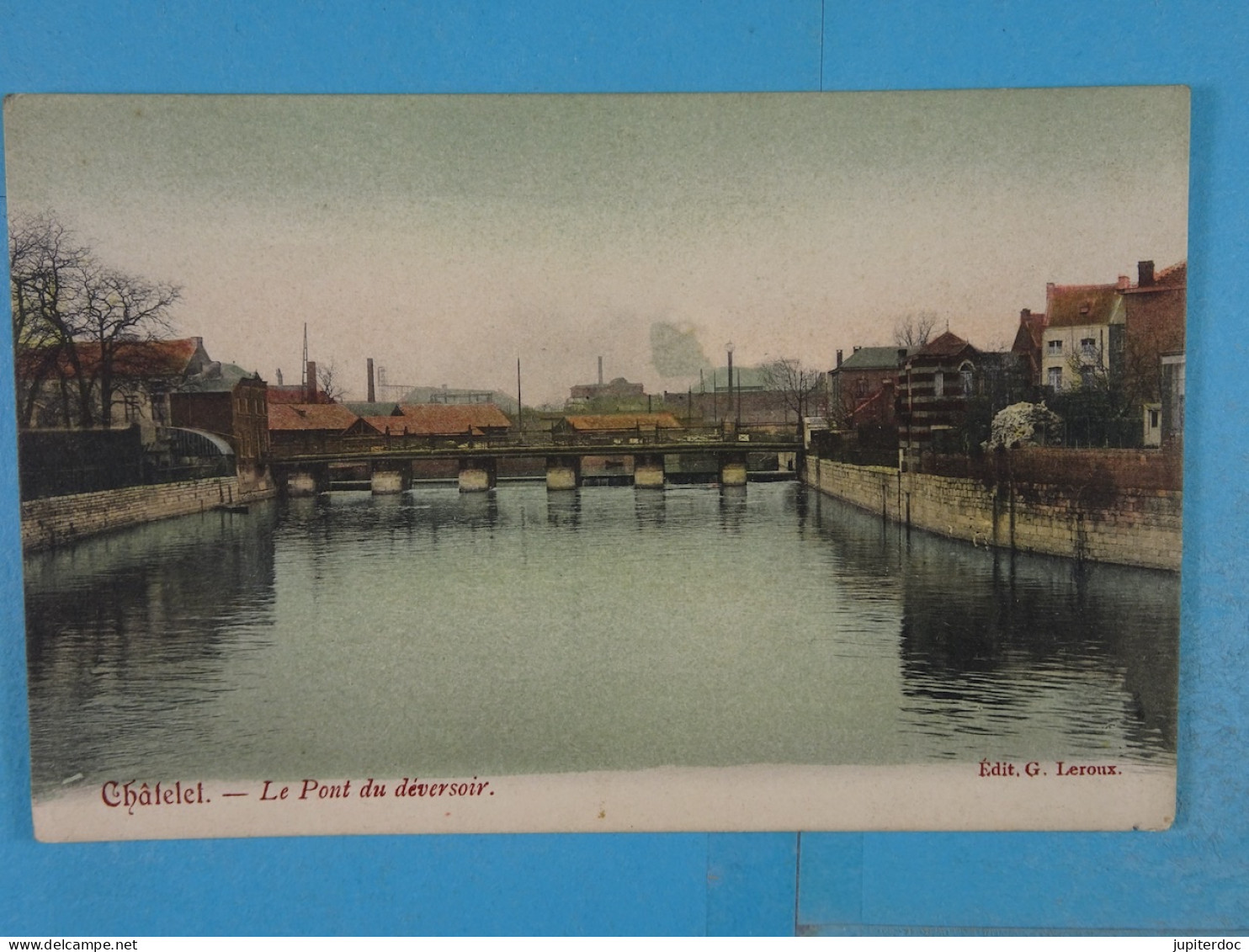 Châtelet Le Pont Du Déversoir - Chatelet