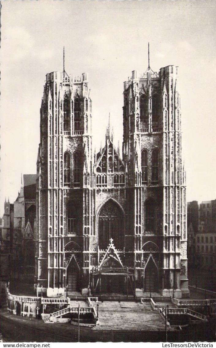 BELGIQUE - Bruxelles - Eglise Sainte Gudule - Carte Postale Ancienne - Otros & Sin Clasificación