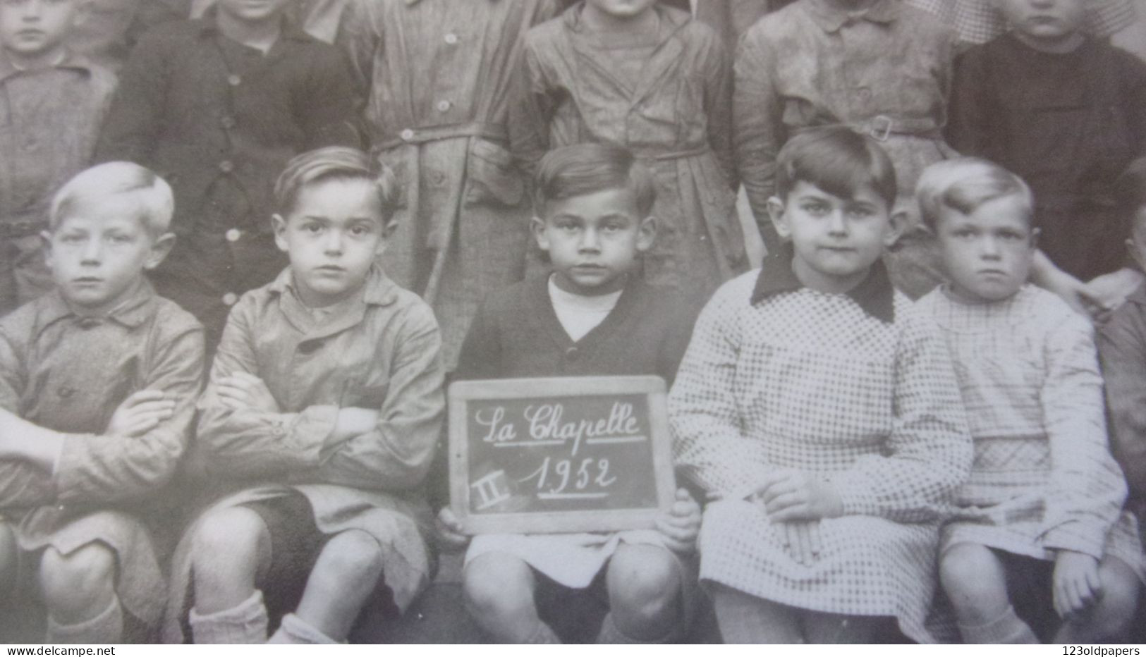 PHOTO CLASSE  LA CHAPELLE D ANGILLON 1952 CHER - Lieux