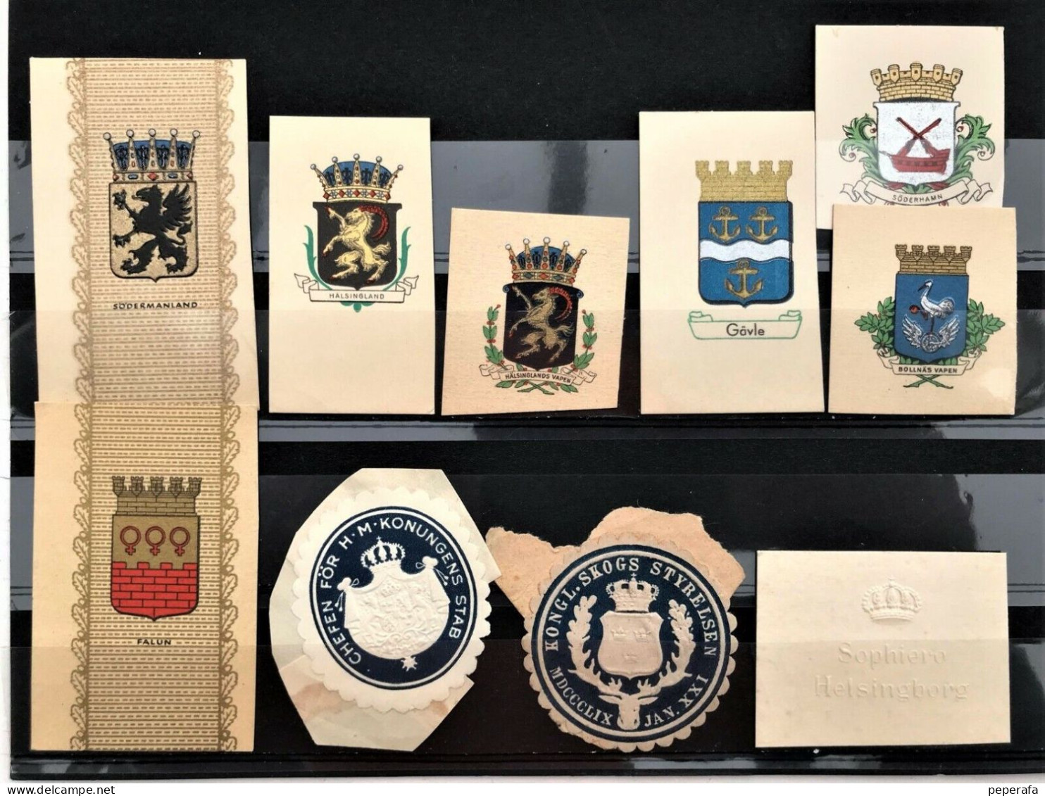 Denmark, COLLECTION Cinderella Vignette SHIELDS AND WEAPONS VÅPEN KONGL. SKOGS - Variétés Et Curiosités