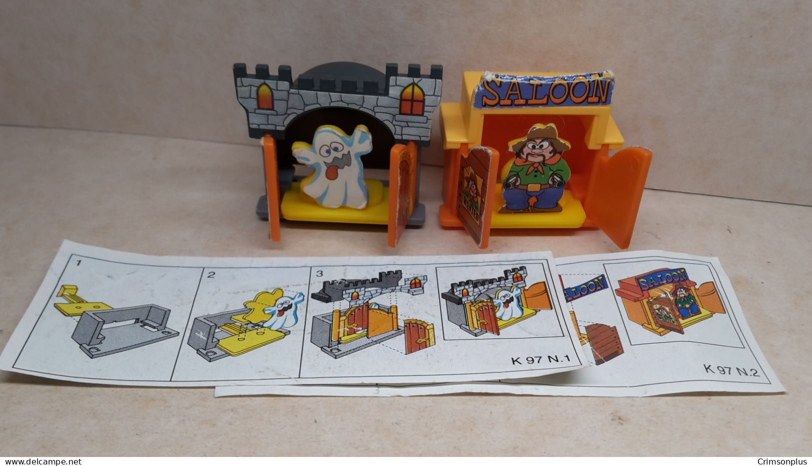 1997 Ferrero - Kinder Surprise - K97 1 & 2 - Castle And Saloon - Complete Set + 2 BPZ's - Monoblocs