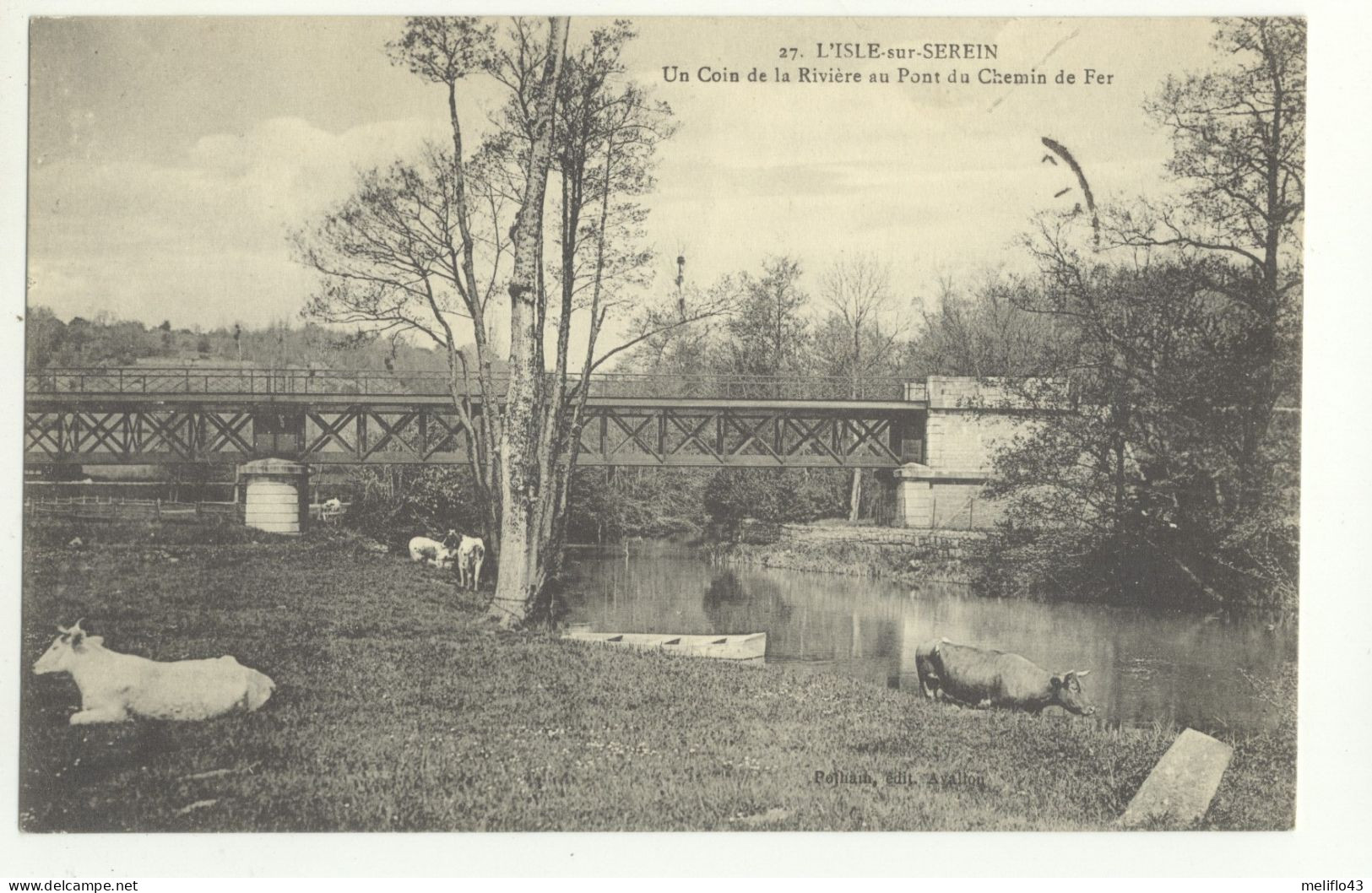 89/CPA A - L'Isle Sur Serein - Un Coin De La Rivière Au Pont Du Chemin De Fer (vaches) - L'Isle Sur Serein