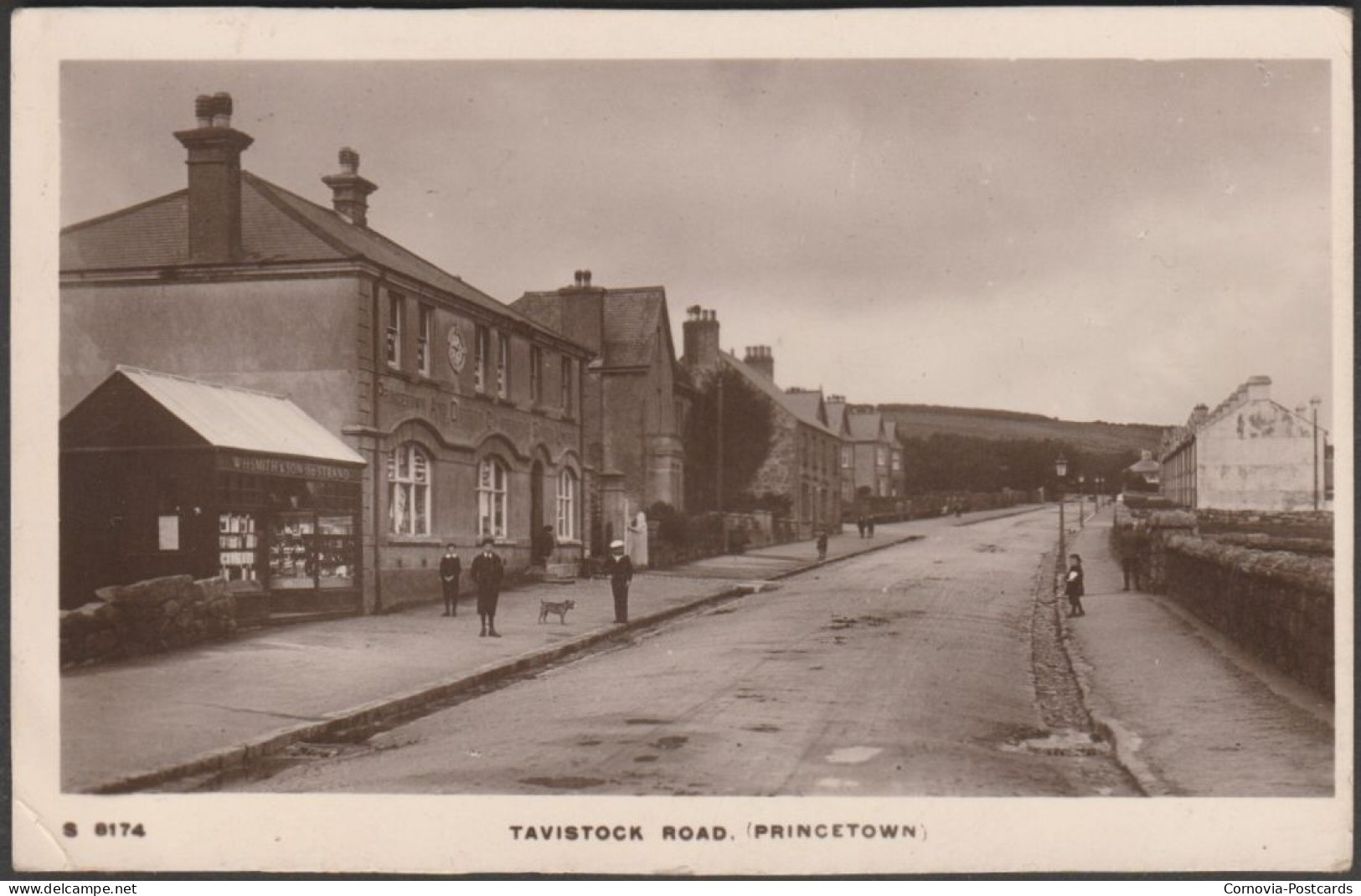 Tavistock Road, Princetown, Dartmoor, Devon, 1911 - WH Smith RP Postcard - Dartmoor