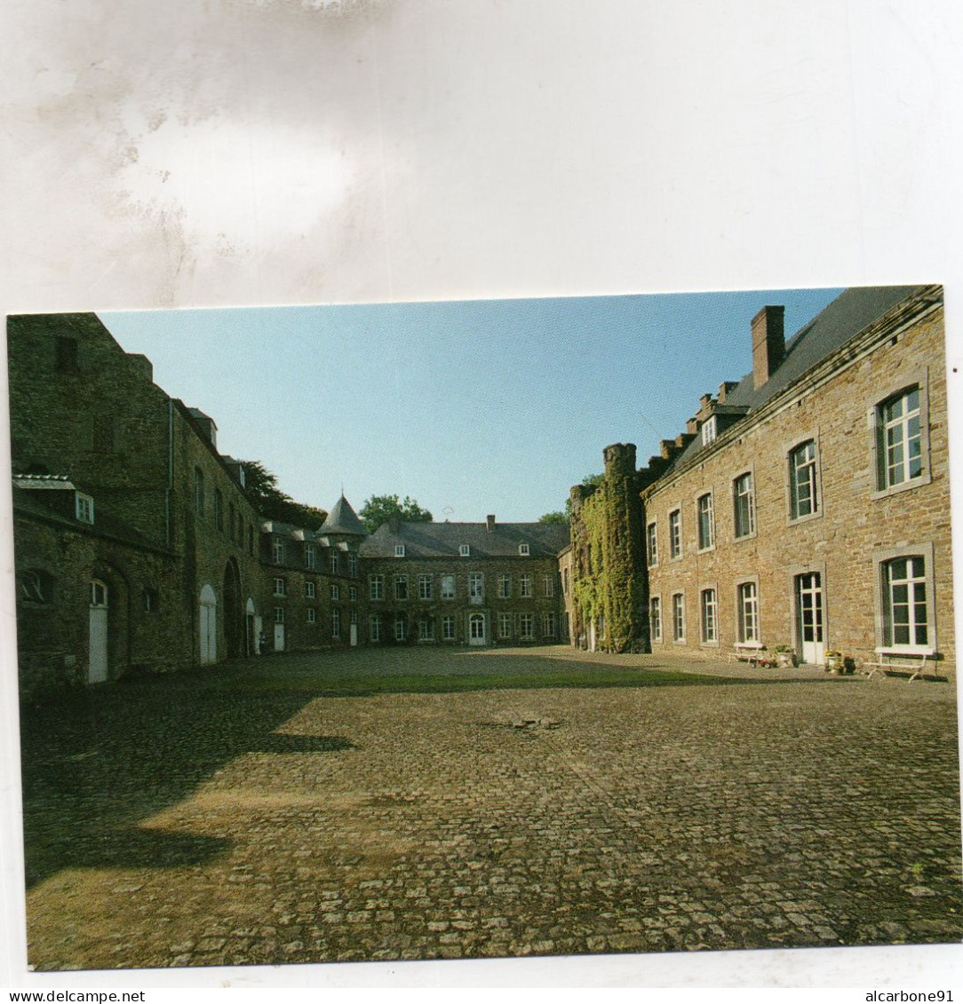 GEMBLOUX -  Corroy Le Château - La Cour Intérieure - Gembloux