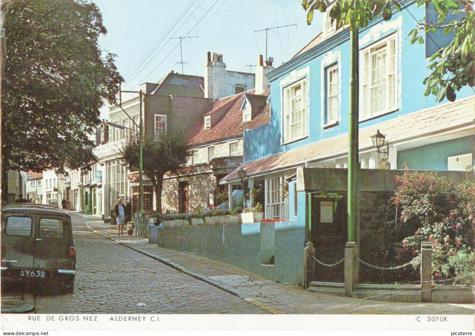 ALDERNEY- Rue De Gros Nez- Victoria Street- Single Ring Alderney Postmark 1975-Hotel Chez Andre On R.h.side- Ile Aurigny - Alderney