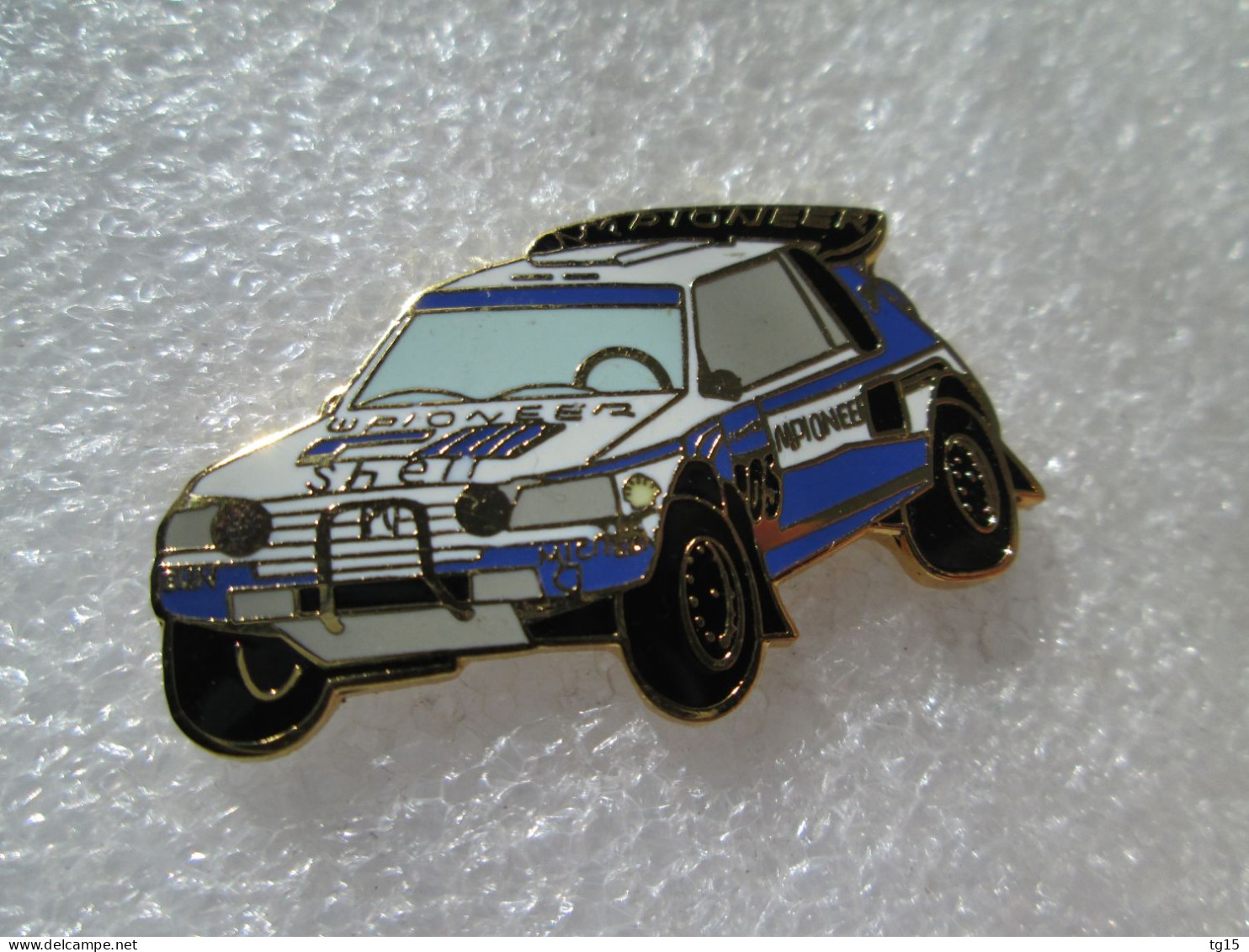 TOP PIN'S    PEUGEOT  205  TURBO  16   RALLYE RAID PARIS DAKAR 1989  Email Grand Feu  SEGALEN COLLECTION - Peugeot