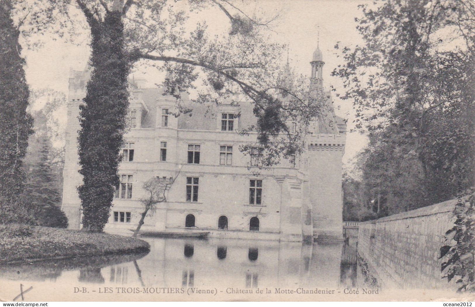 86 Les Trois Moutiers. Chateau De La Motte Chandenier - Les Trois Moutiers