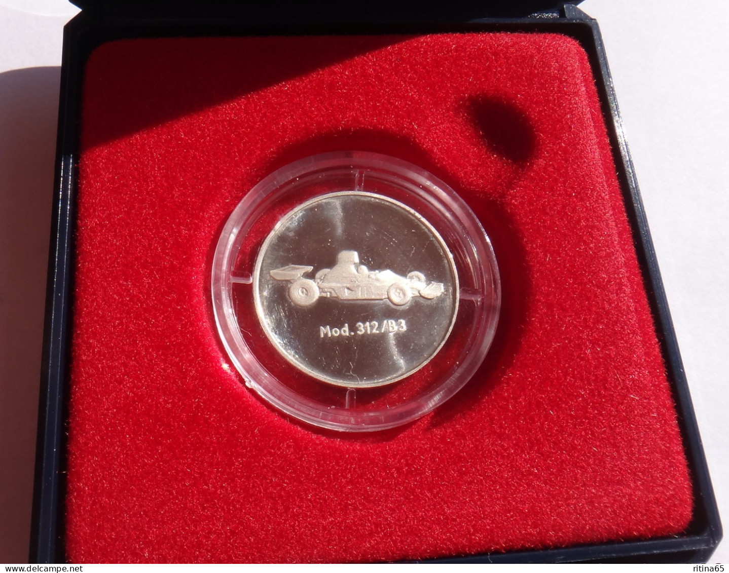 FERRARI MEDAGLIA CELEBRATIVA 1974 PER ACCORDO AGIP - FERRARI IN ARGENTO PROOF - Professionali/Di Società