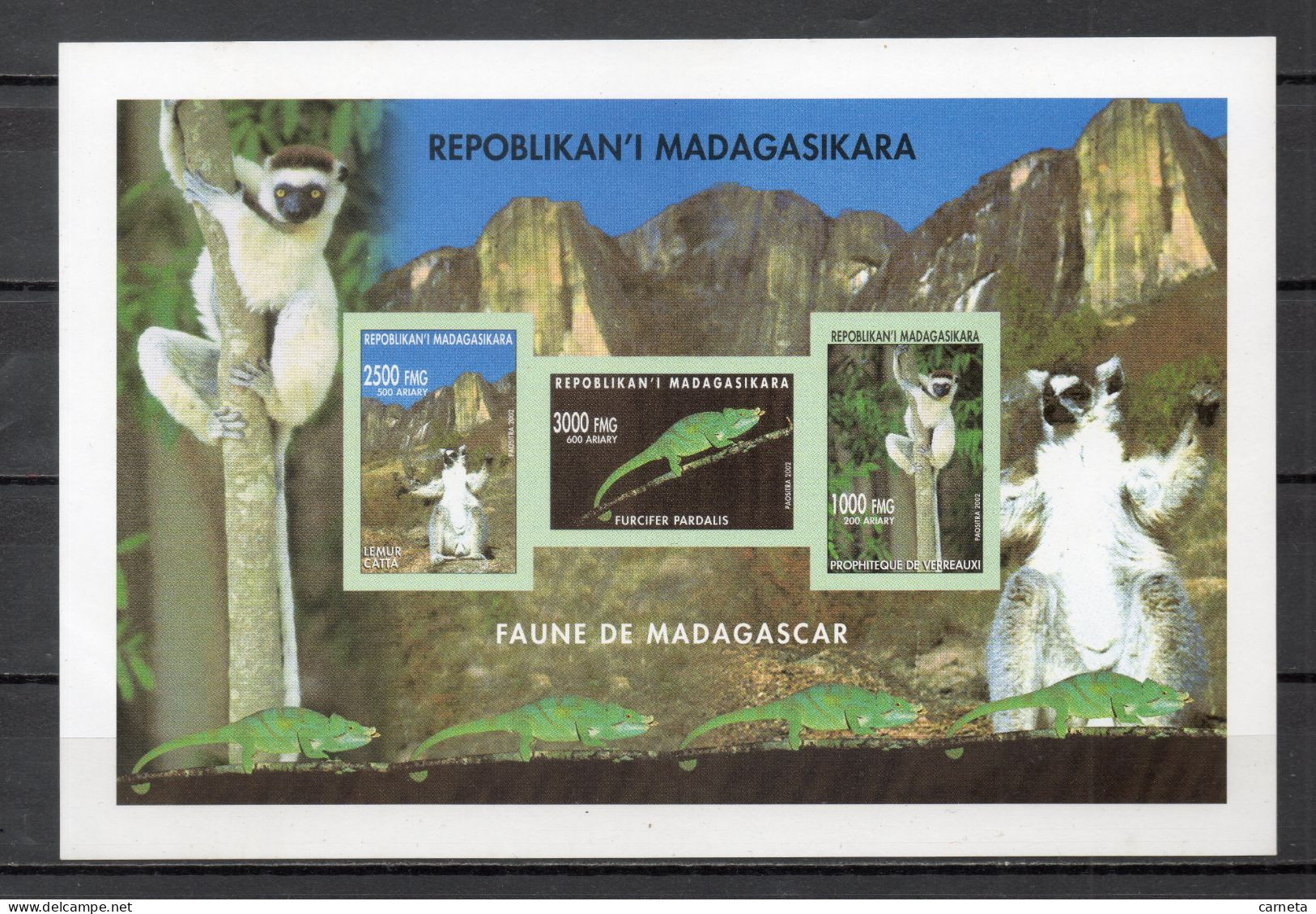 MADAGASCAR BLOC N°1829 à 1831  NON DENTELE EN FEUILLET NEUF SANS CHARNIERE  COTE ? € LEMURIEN  ANIMAUX  VOIR DESCRIPTION - Madagascar (1960-...)