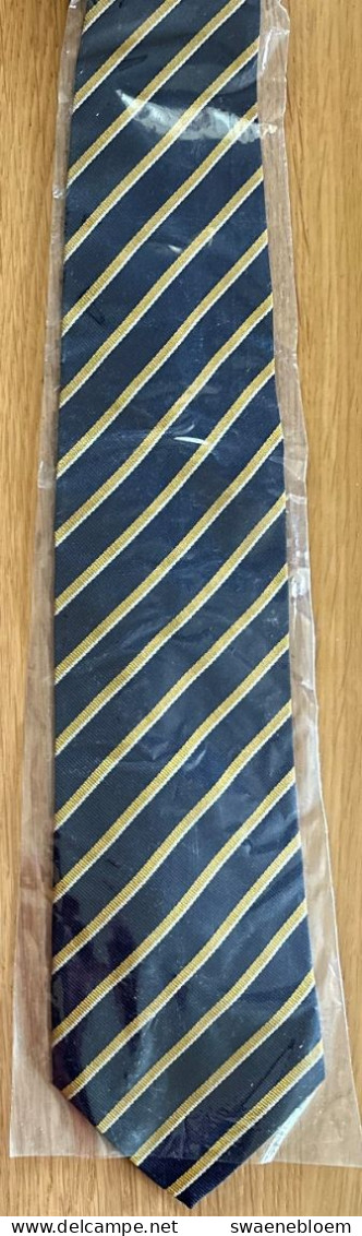 NL.- STROPDAS - DERBY - TIE SILK WOVEN NAVY / GOLD, Necktie - Cravate - Kravate - Ties. - Cravates