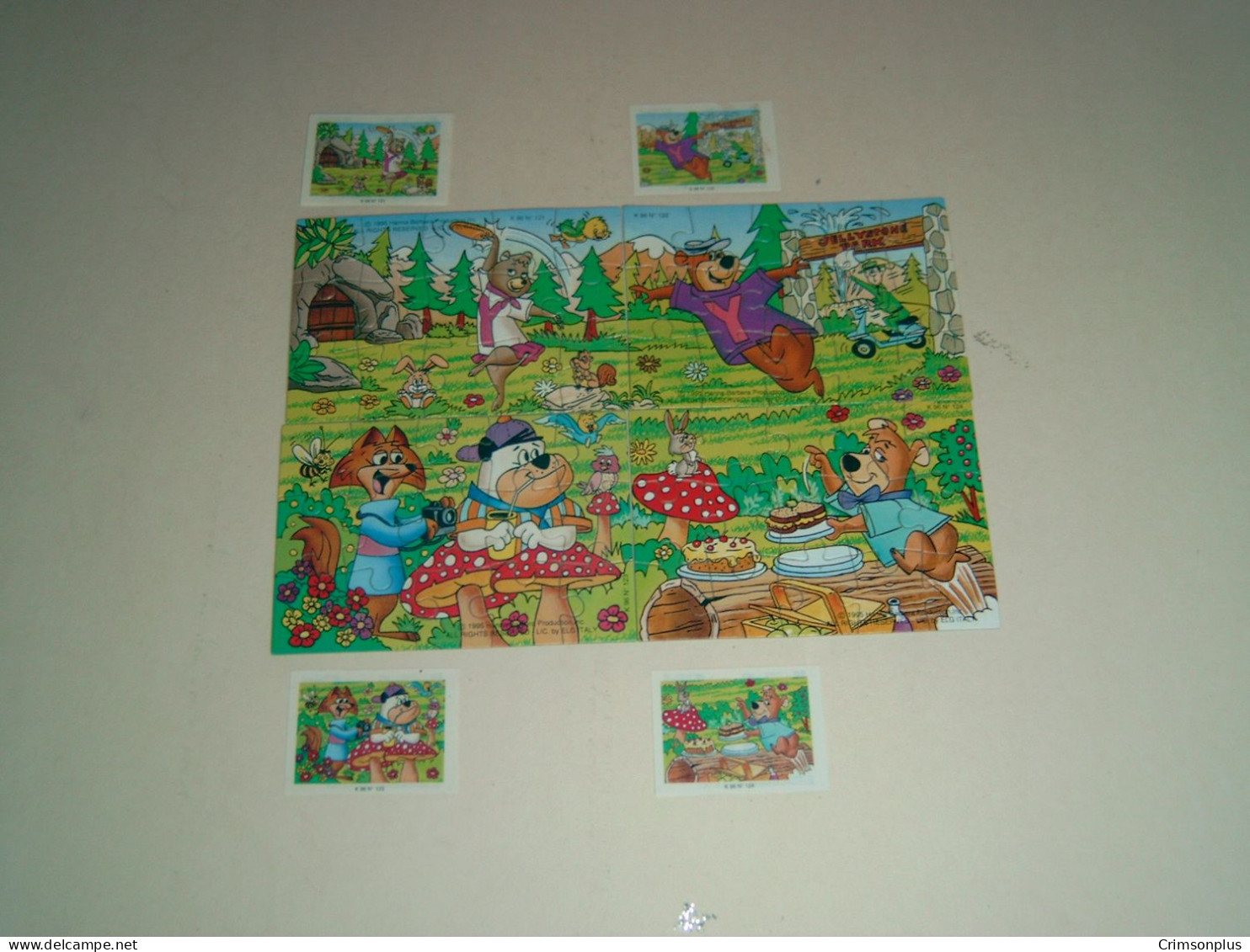 1996 Ferrero - Kinder Surprise K96 121,122,123 & 124 - Yogi Bear In The Forest - Puzzles + 4 BPZ's - Monoblocs