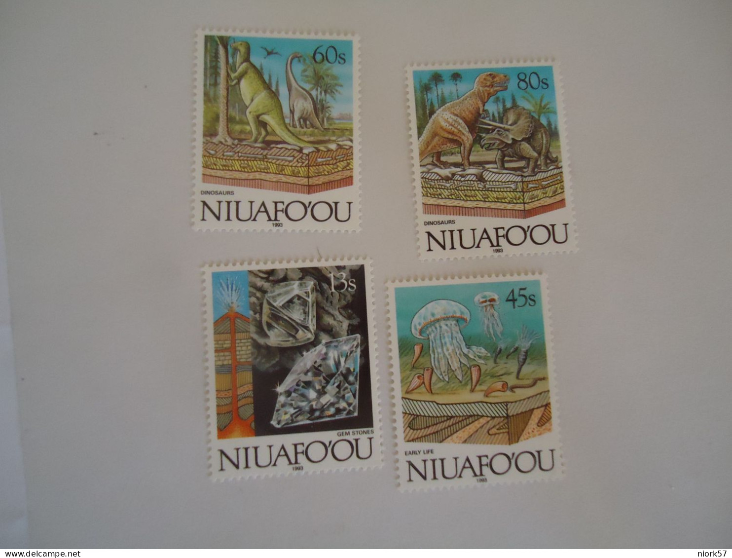 NIUAFO'OU  MNH STAMPS SET 4    FOSSIL   DINOSAURS - Fossili