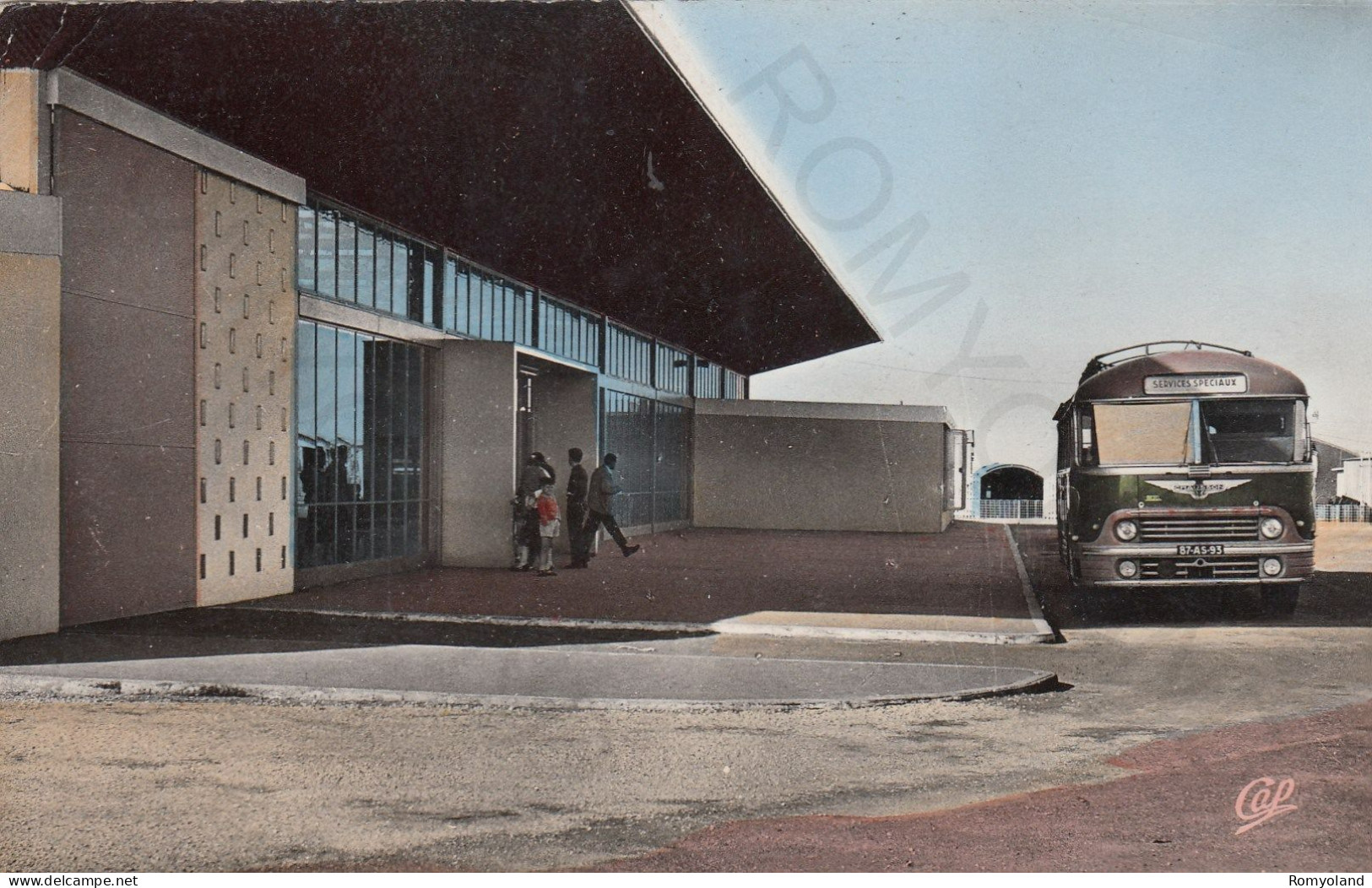 CARTOLINA  BONE,HAUTE SAVOIE,FRANCIA-L'AEROPORT (LATHUILLIERE,DI MARTINO,BUSCAIL,ROSSO,ARCHITECTES-VIAGGIATA 1960 - Bonne