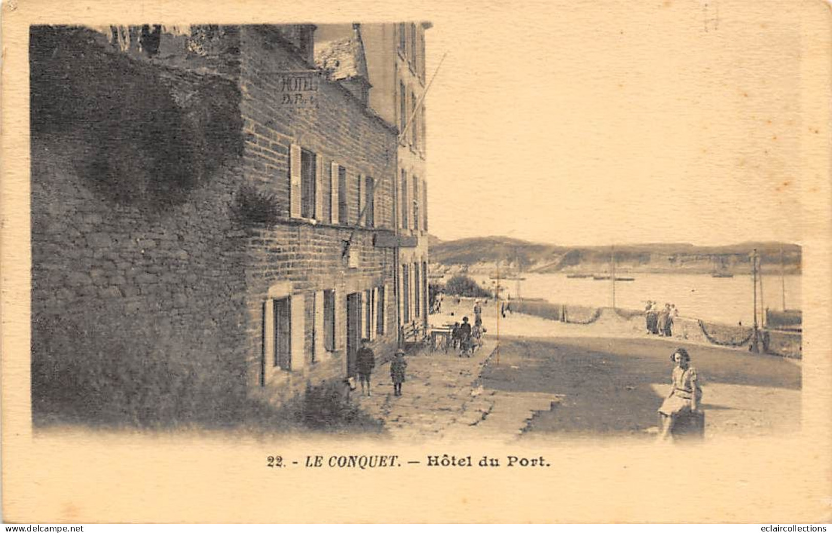 Le Conquet       29         Hôtel Du Port    N° 22      (voir Scan) - Le Conquet