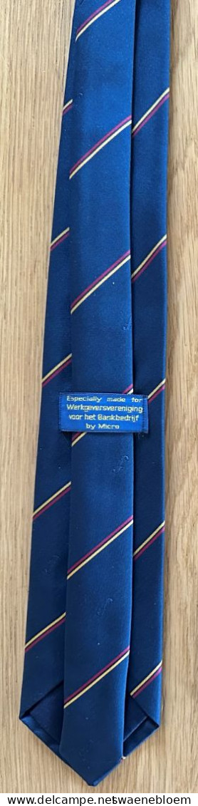 NL.- STROPDAS - ESPECIALLY MADE FOR WERKGEVERSVERENIGING VOOR HET BANKBEDRIJF BY MICRO - Necktie - Cravate - Kravate - - Krawatten