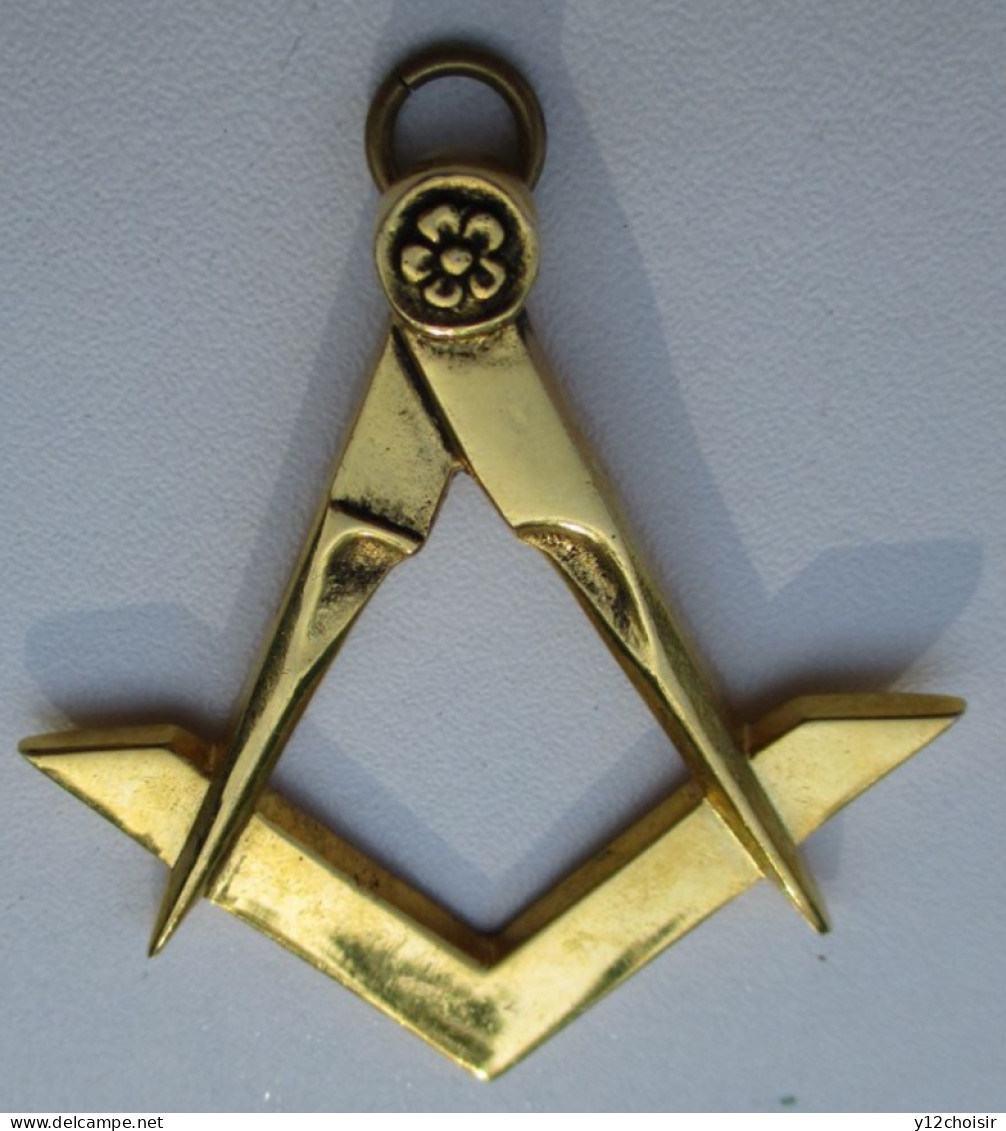 INSIGNE PENDENTIF Maçonnique Franc Maçon Franc-Maçonnerie - Freimaurerei