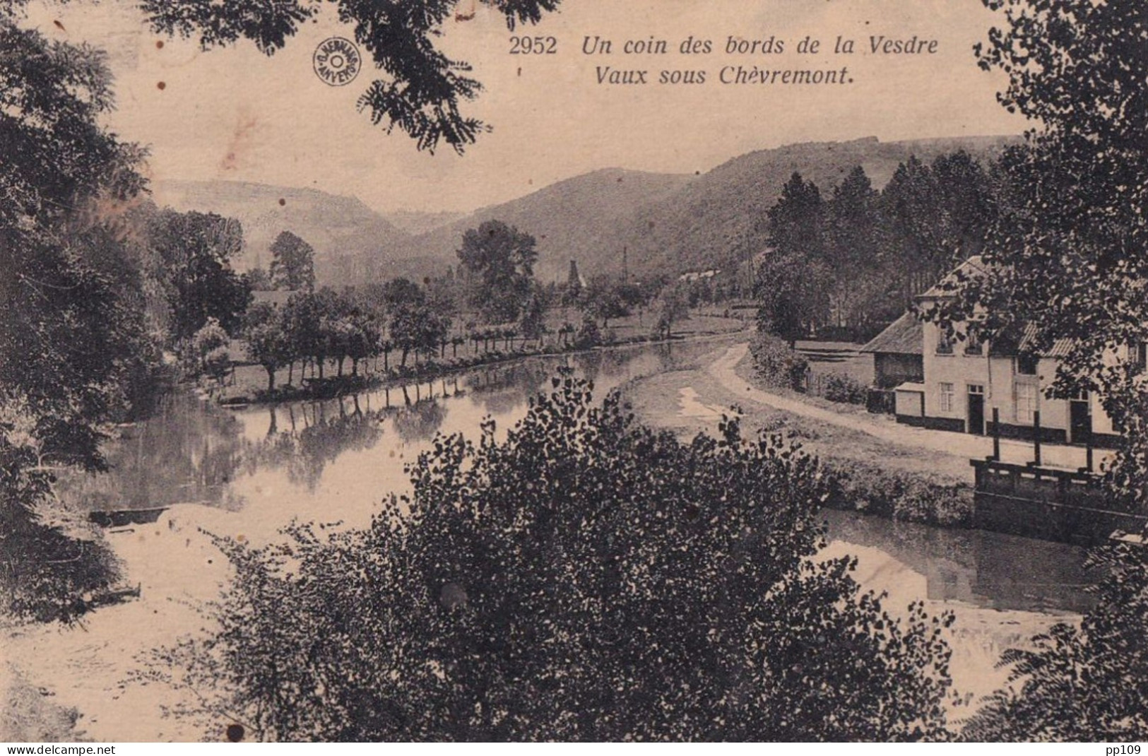 CP Ancienne  VAUX SOUS CHEVREMONT Un Coin Des Bords De La Vesdre Cfr état - Chaudfontaine