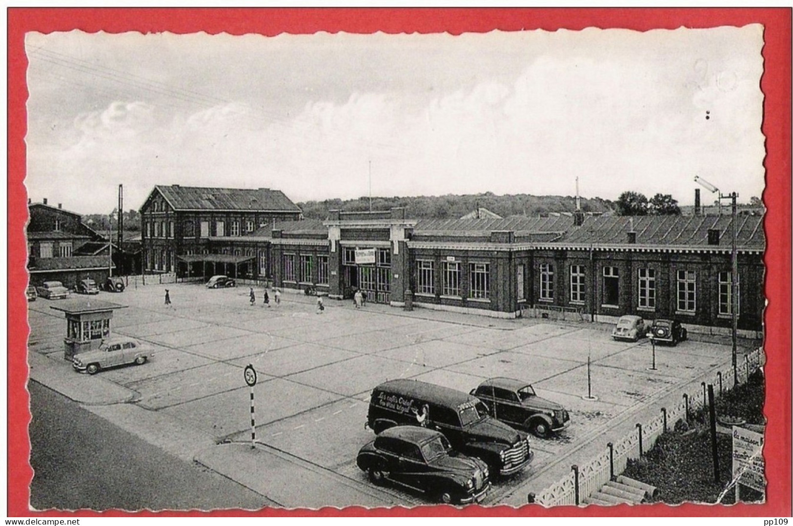 CP  ERQUELINNES : La Gare  (vers 1960) - Erquelinnes