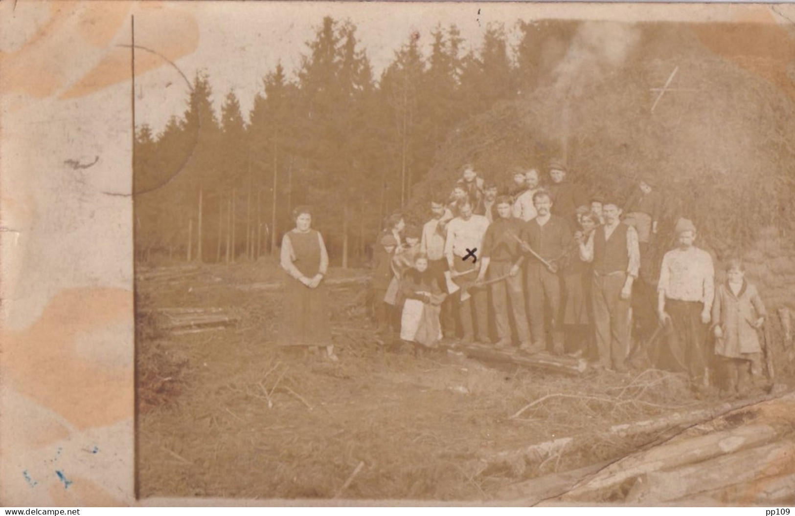 14-18  Carte Photo Bûcheron Bois KRIEGSGEFANGENENSENDUNG Obl LEGLISE 3 I 1917 + Censure NEUFCHÂTEAU - Prisonniers