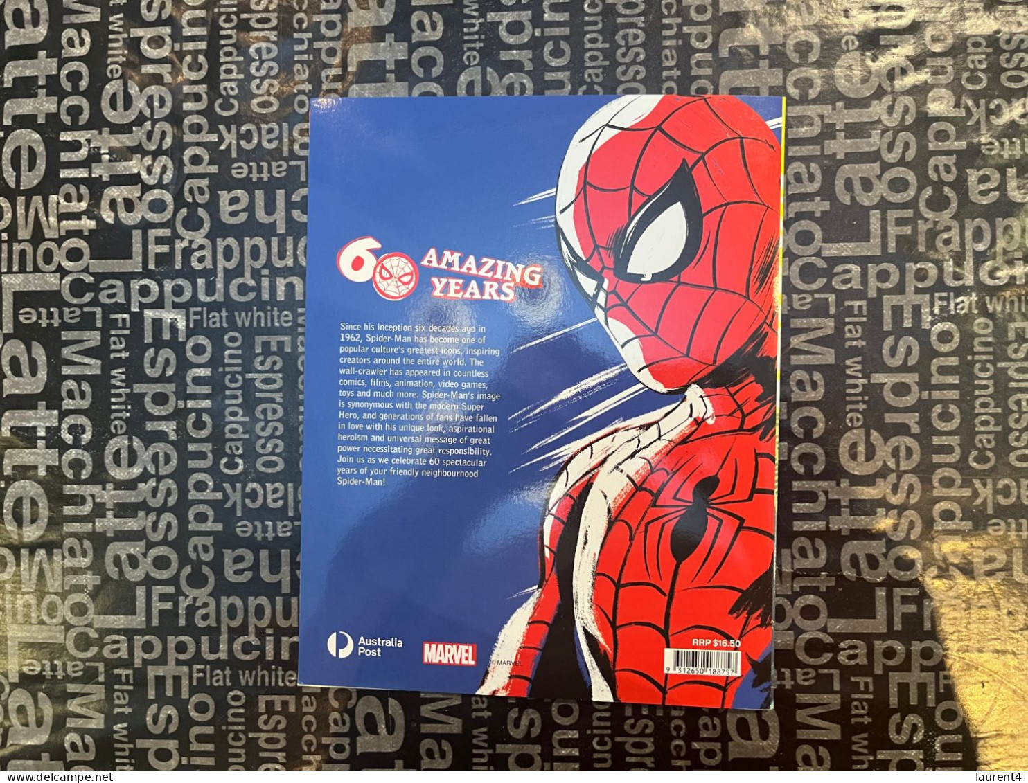 (folder 29-5-2023) Australia Post - 2022 Folder - With 2022 Spiderman Cover (Presentation Pack + Stickers + Cover) - Presentation Packs
