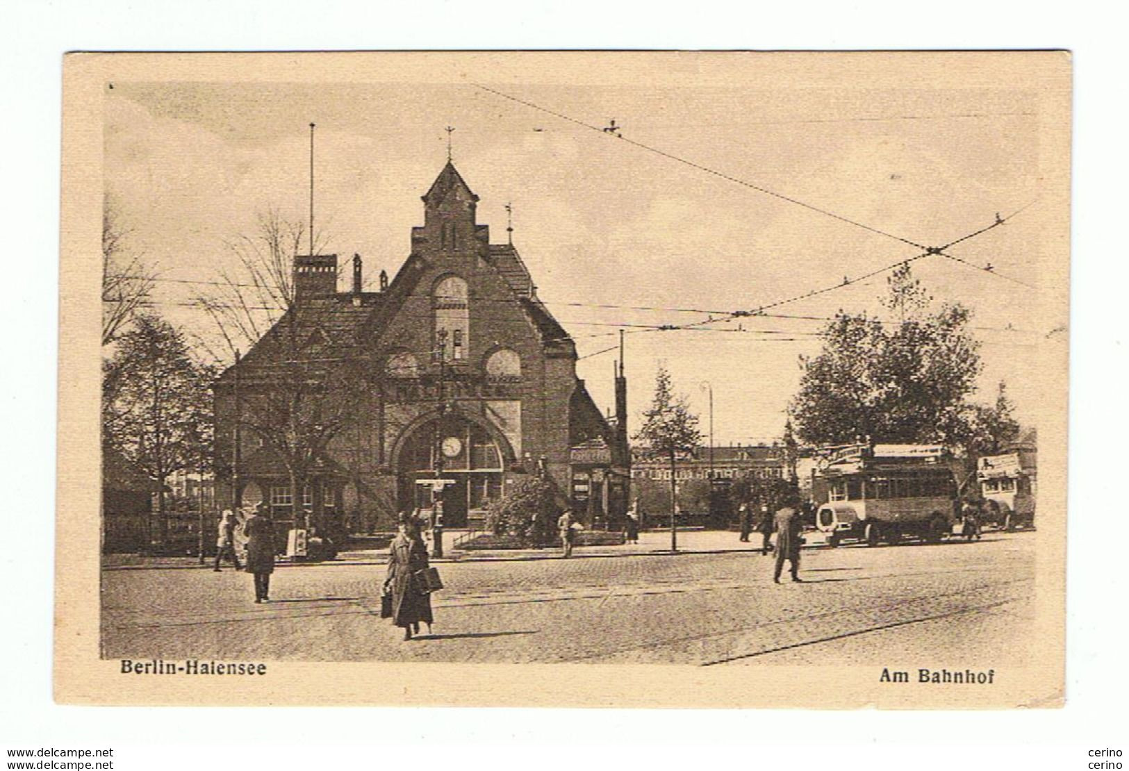 BERLIN - HALENSEE:  AM  BANHOF  -  KLEINFORMAT - Halensee