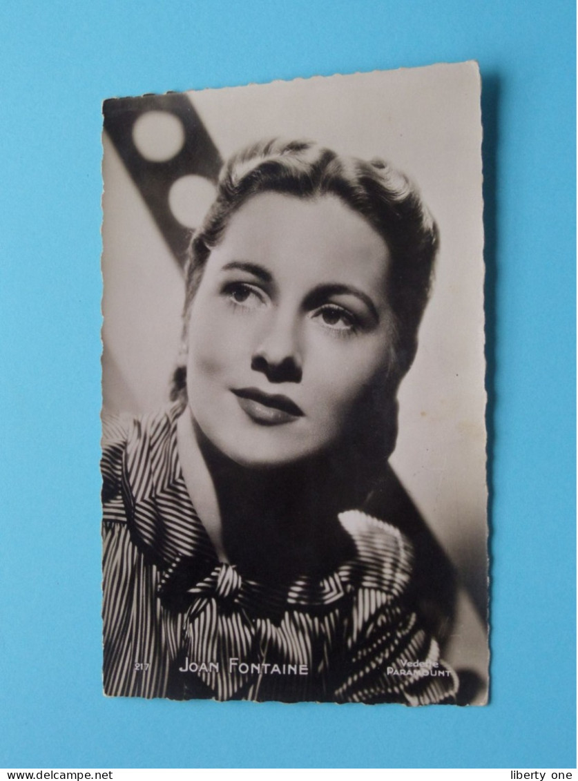 Joan FONTAINE ( See / Voir Scans ) Edit. PI - 217 / Paramount ! - Photographs