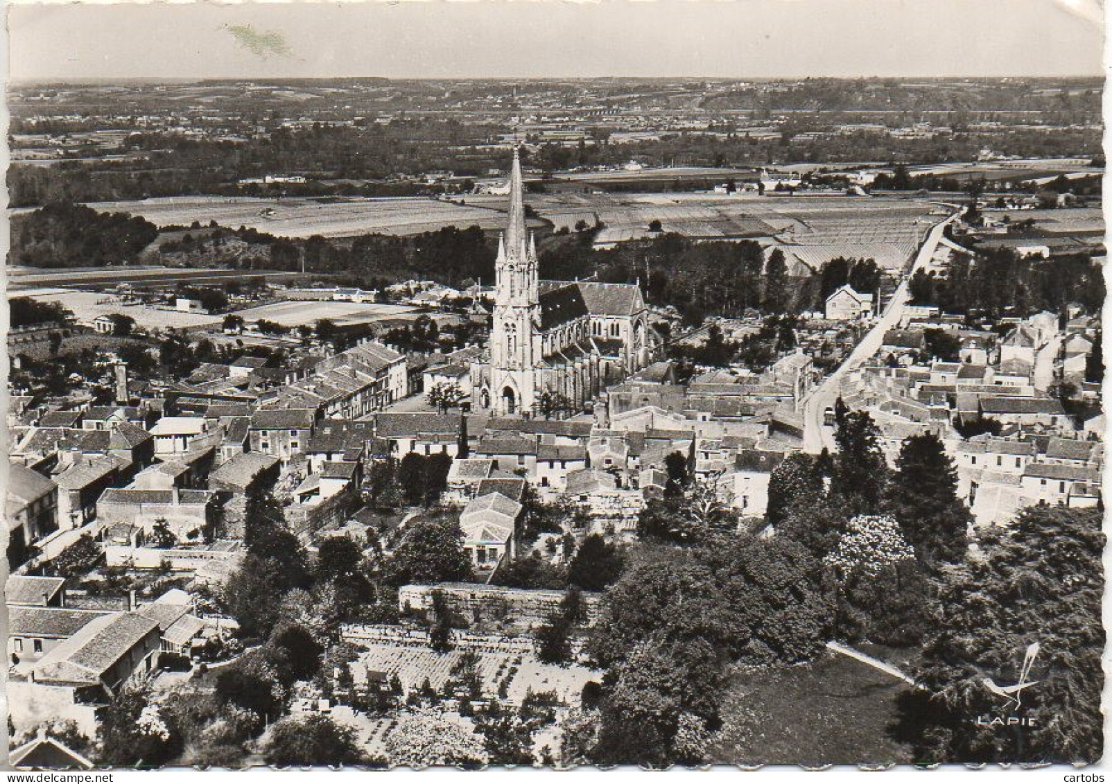 44 EN AVION AU-DESSUS DE...... LA CHAPELLE-BASSE-MER  Vue Générale - La Chapelle Basse-Mer