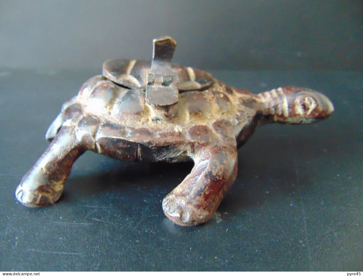 Tortue Cendrier En Métal, 11 X 8,5 X 5 Cm, Poids 250 Gr - Métal