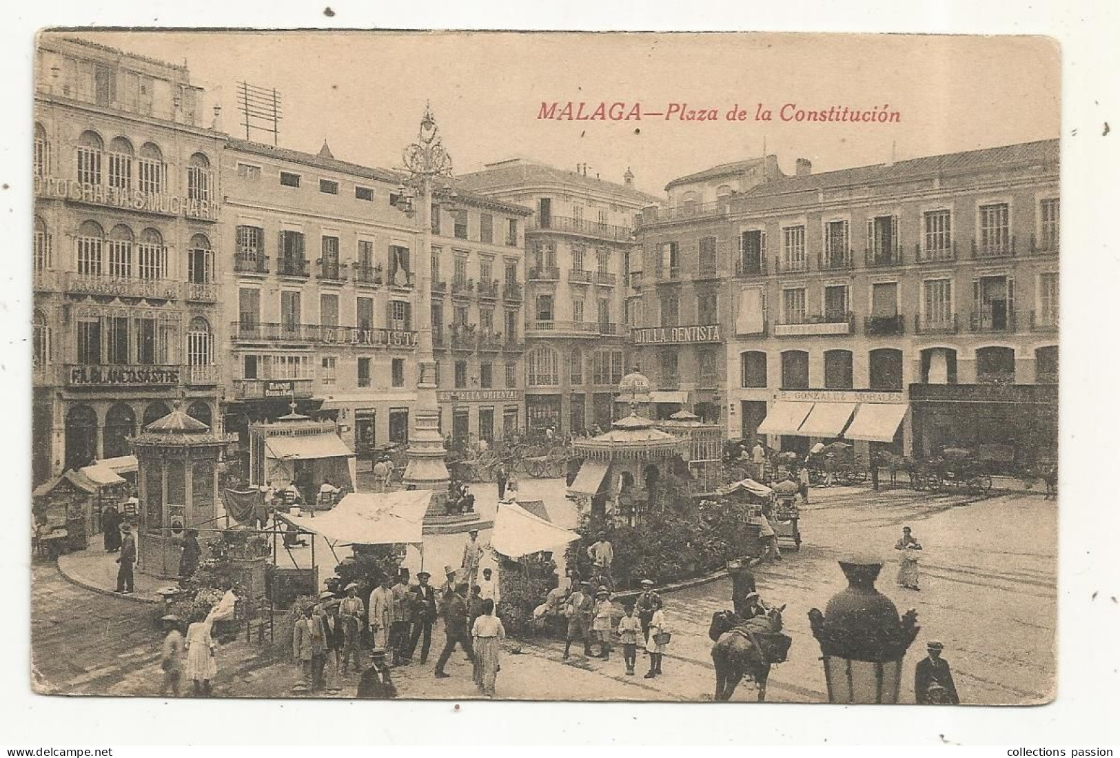 Cp, Espagne, GRANADA, Plaza De La CONSTITUCION, Vierge, Ed. Toval - Granada